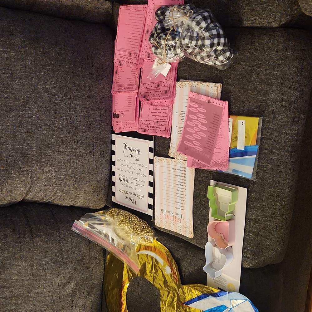 Bridal shower games and items
